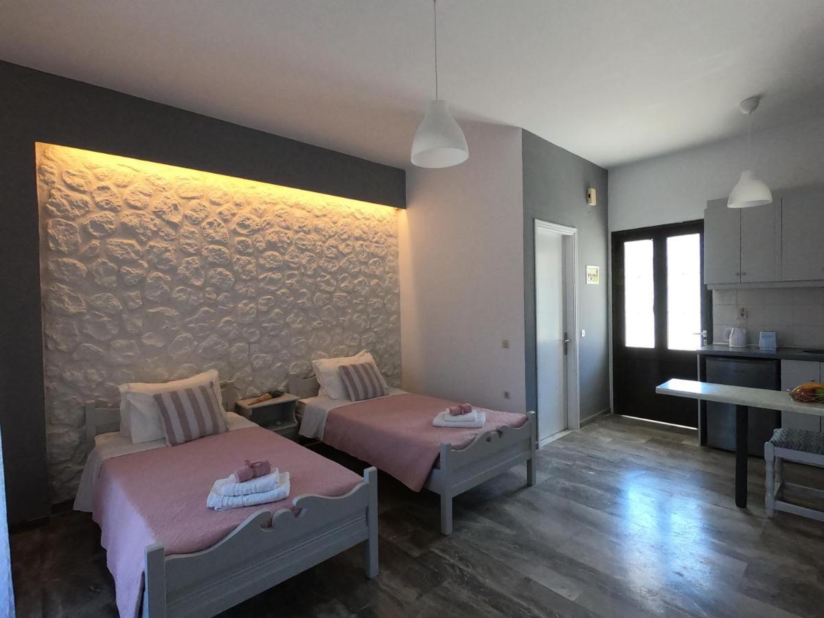 Spiridoula 1 Studios & Apartments ซีดารี ภายนอก รูปภาพ
